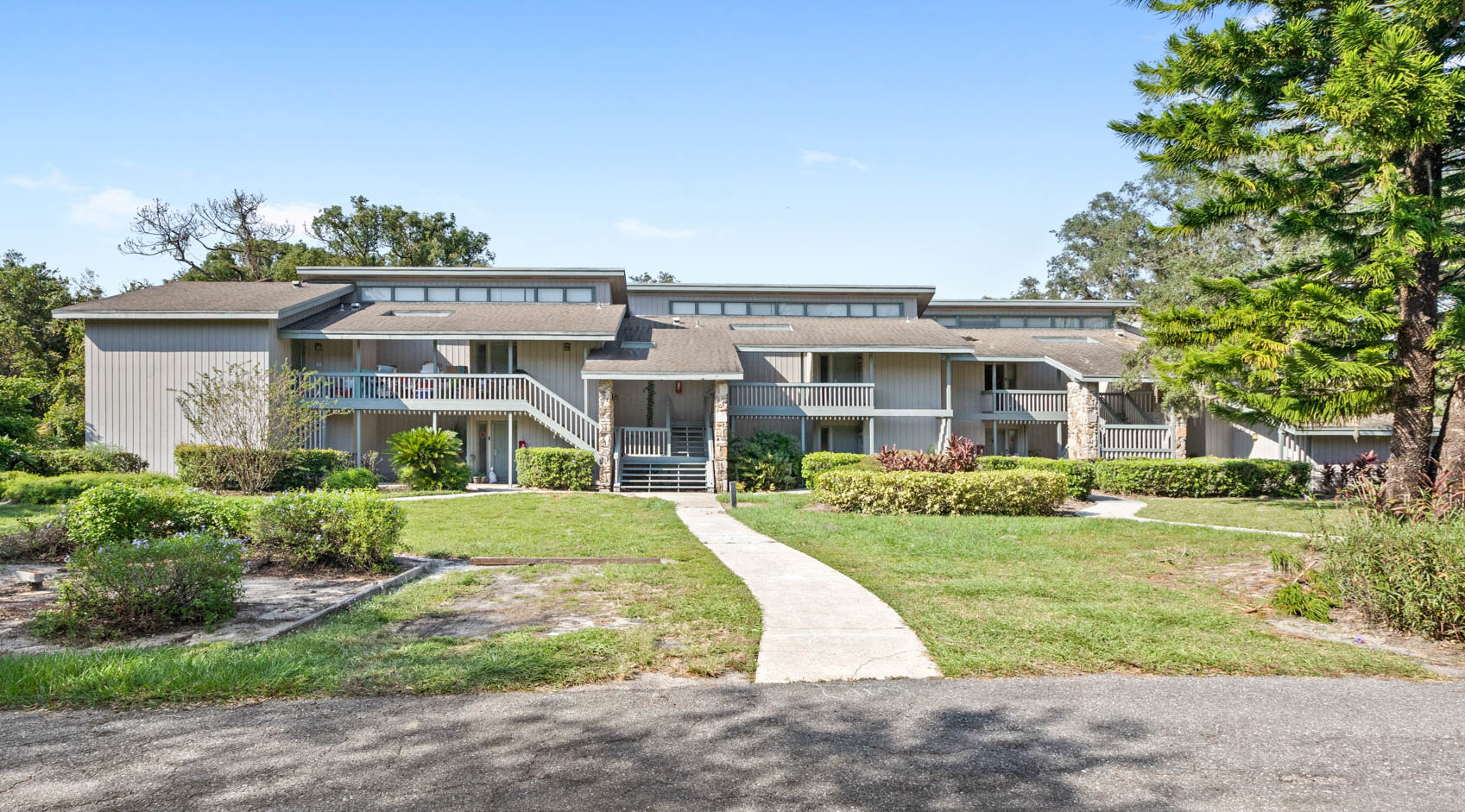 front of condo in condo community